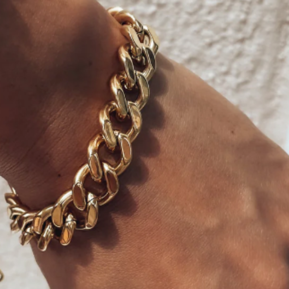havana chain bracelet