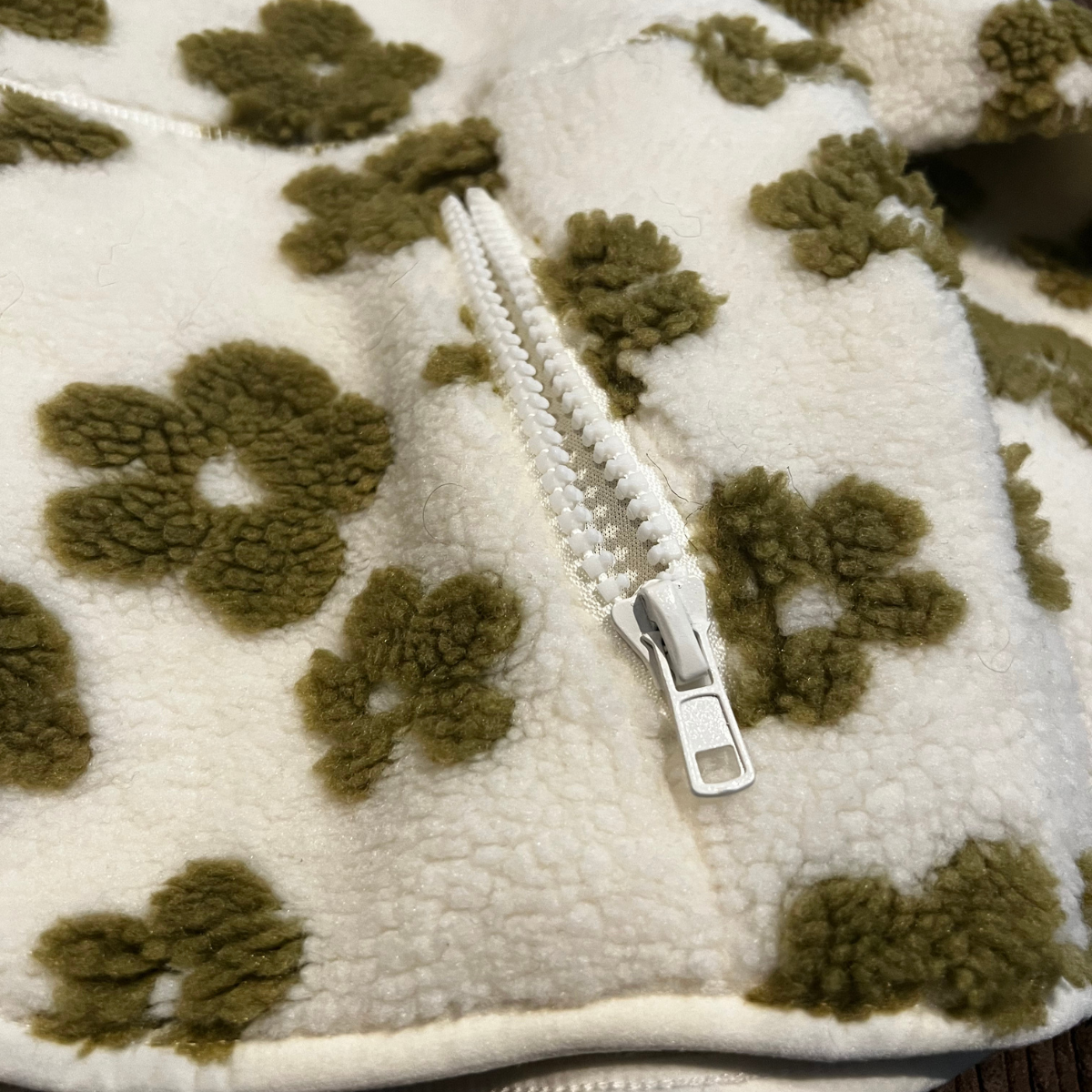 daisy cozy zip up jacket