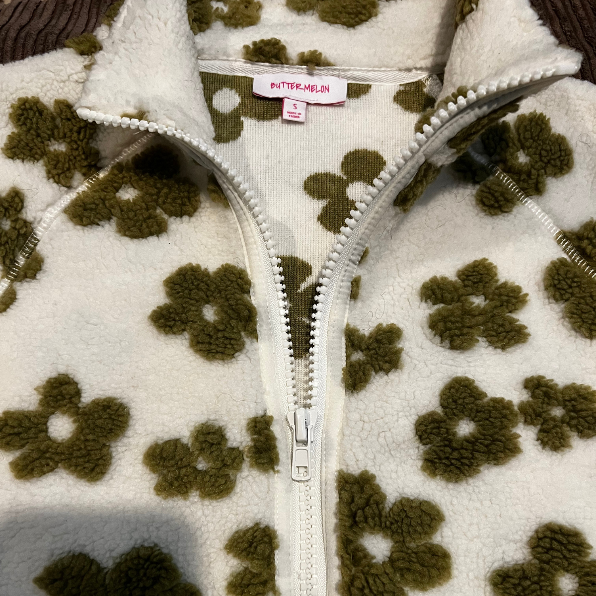 daisy cozy zip up jacket